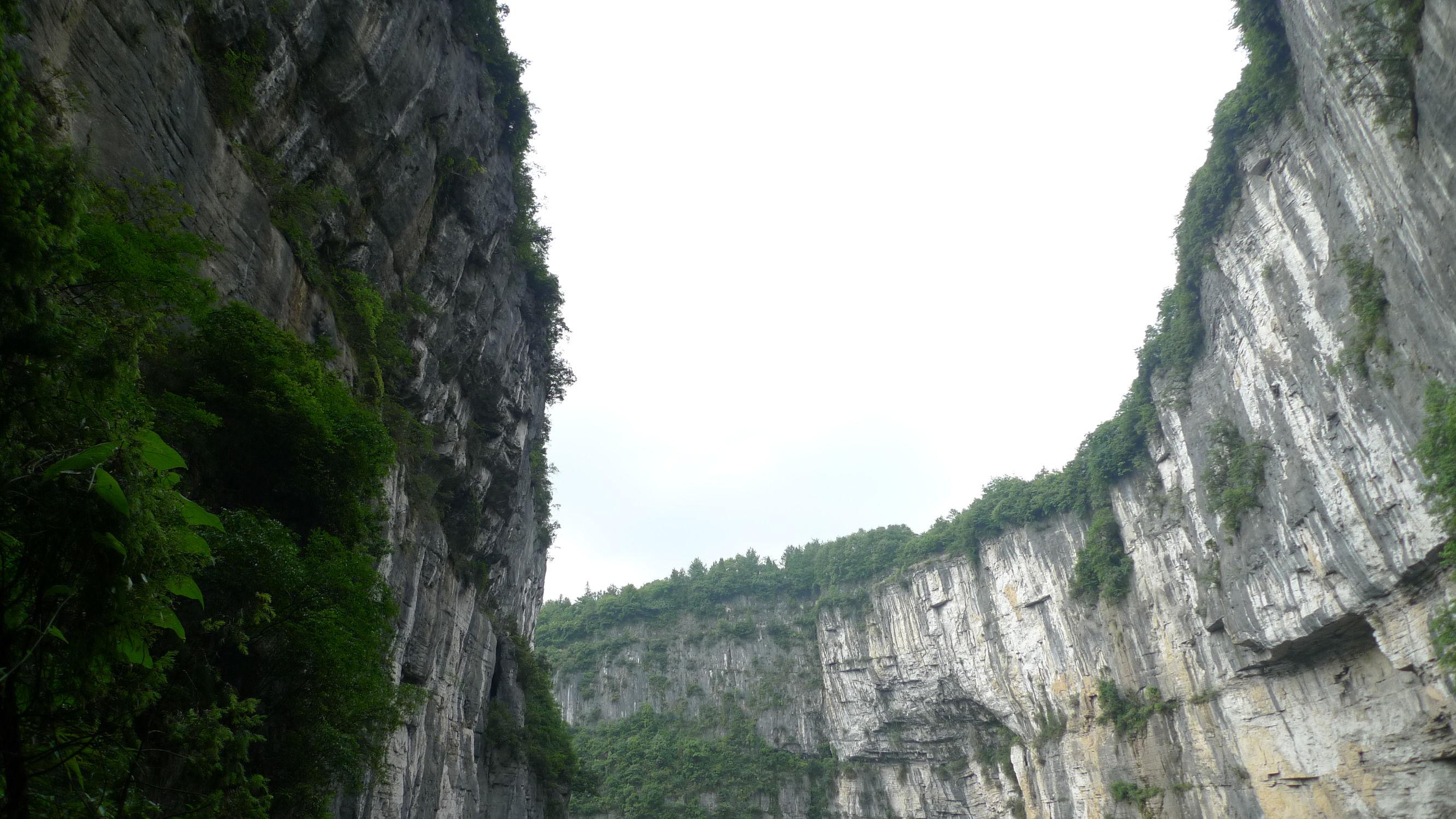 武隆喀斯特旅游区，天生三桥、仙女山与芙蓉洞票价更新及奇妙之旅探索